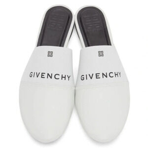 GIVENCHY Bedford 4G Logo White Leather Flats
Mules Size 37